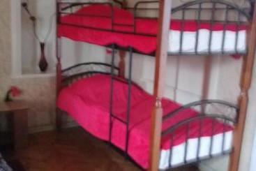 پانسیون Tlt Guest House