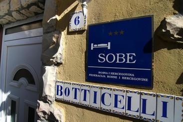 پانسیون Villa Botticelli