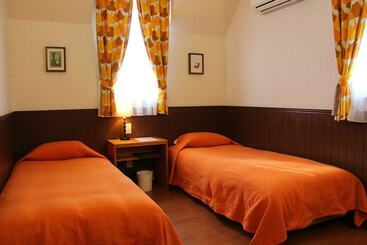 بنسيون Weekend Shuffle Lakeside Inn