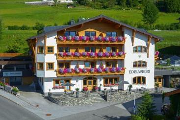 דירות לתיירים Pension Edelweiß