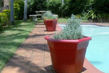 הוסטל Christie's Inn