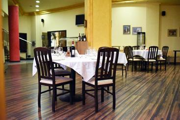 Aparthotel Vris