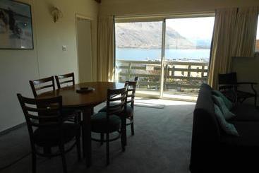 Panorama Court
