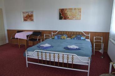 پانسیون Art Guesthouse