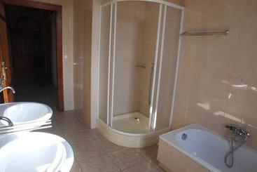 پانسیون Art Guesthouse