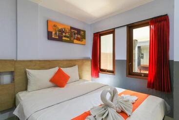 بنسيون Deseruni Guest House Kerobokan