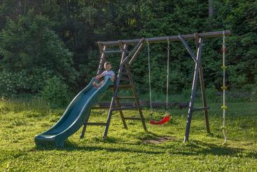 پانسیون Hotýlek U Kance