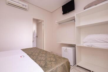 펜션 Pousada Ma Juli