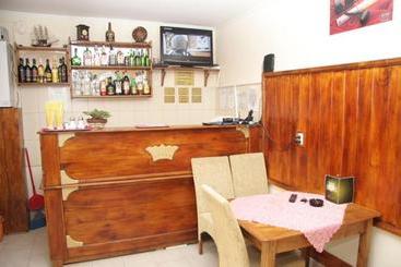 پانسیون Vila Korona