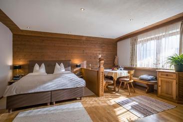 تختخواب و صبحانه Gästehaus Rauch
