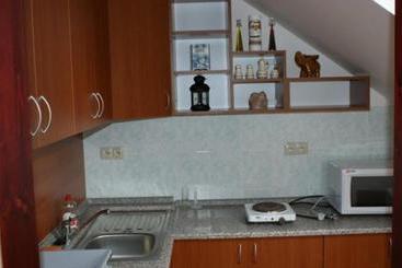 تختخواب و صبحانه Vila Ria