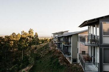 هتل Elysia Wellness Retreat