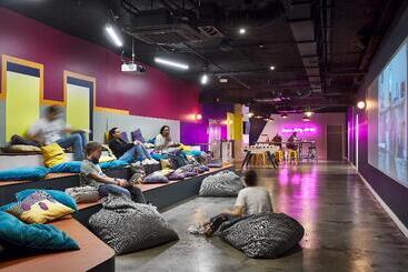 هتل Hostel G Perth