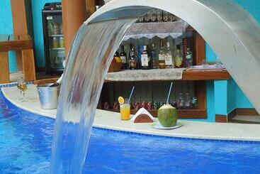 Velinn Hotel Santa Tereza