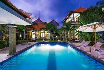 پانسیون Arya Inn Enny Salon And Spa