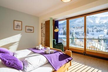 پانسیون Landhaus Krenn