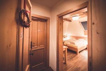 پانسیون Penzion A Restaurace U Johana