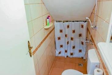 پانسیون Rooms Molabeciri