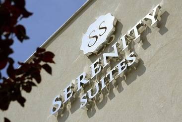 آپارتمان Serenity Suites