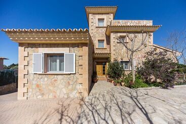 آپارتمانهای توریستها Villa Asturita