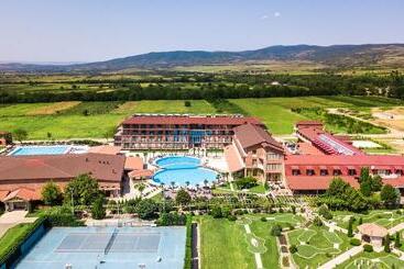 فندق Ambassadori Kachreti Golf Resort