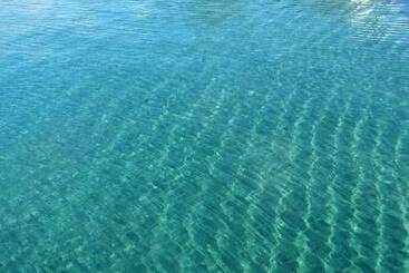 Жильё для туристов Apartments Zoumperi