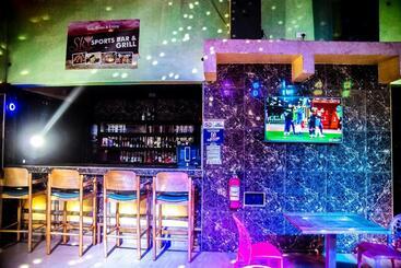 فندق Homey Lodge