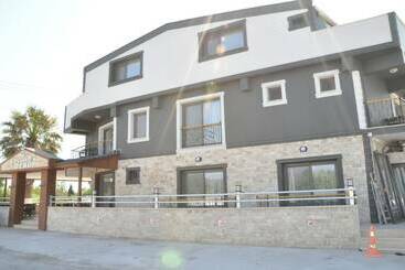 住宿加早餐  Ada Marin Otel