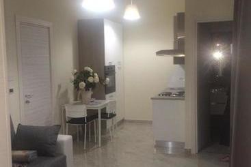 مسافرخانه B&b Del Corso