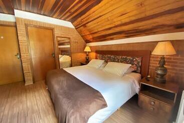 فندق فئة نجمة واحدة Pousada Do Sino