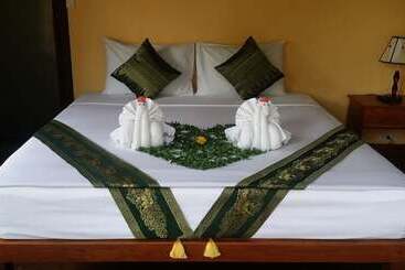 בית מלון כפרי Kohmook The Sun Great Resort