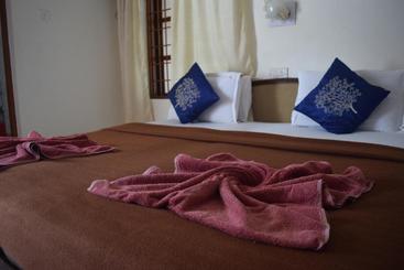 Хостел Bribon Guest House