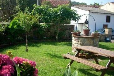 مسافرخانه Posada La Aldea