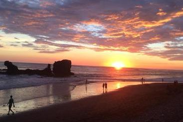 فندق & Bar La Guitarra