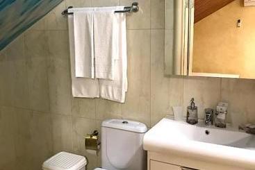 هتل Comfort-place