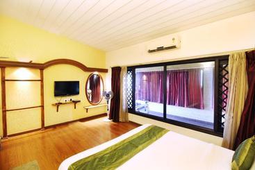 هتل Treebo Trend Royal Inn