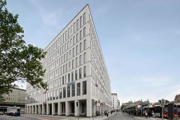 هتل Ibis Budget Bremen City Center
