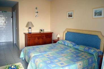Apartamentos Benal Beach Geinsa
