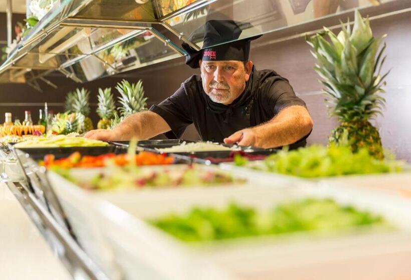 Cabot Cap de Mar Hotel & Spa