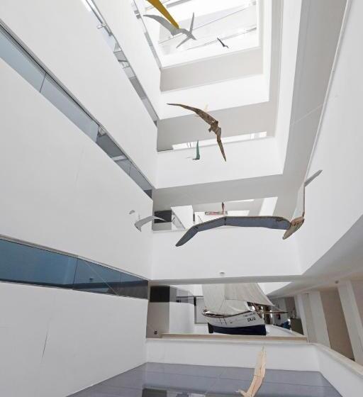 Aparthotel Fontanellas Playa