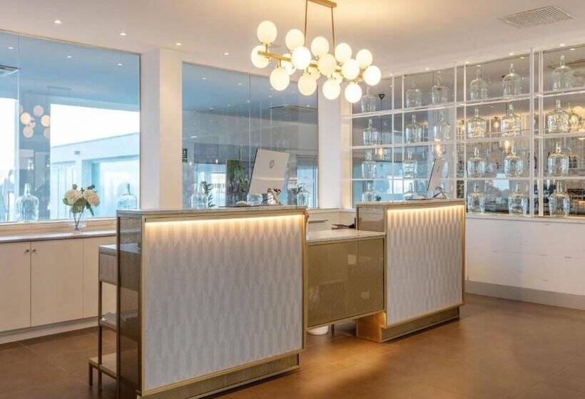 Ferrer Concord Hotel & Spa