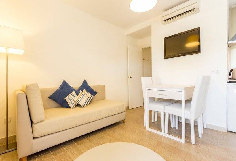 Ferrer Janeiro Hotel & Spa