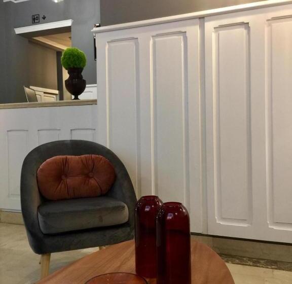 ホテル Alda Miramar Rooms