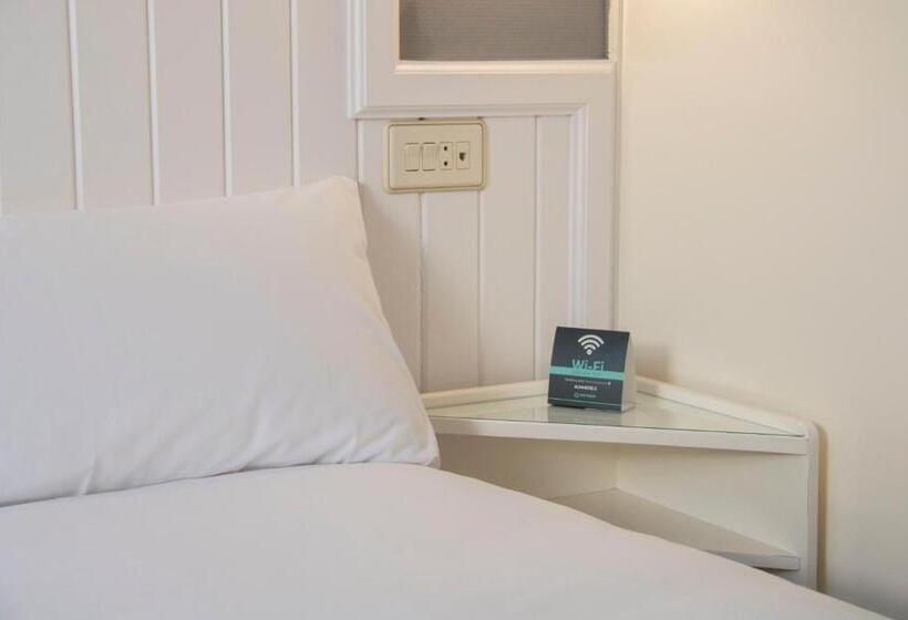 ホテル Alda Miramar Rooms