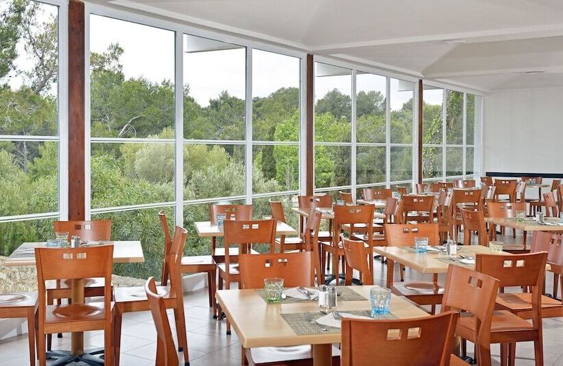 בית מלון כפרי Aluasun Cala Antena   All Inclusive