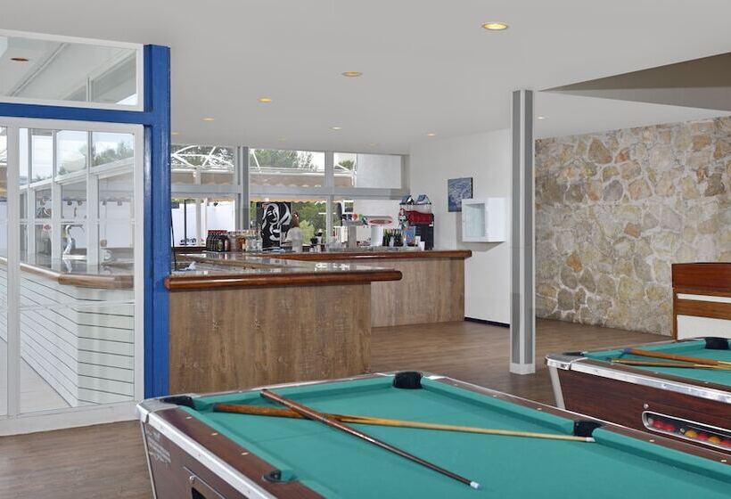 בית מלון כפרי Aluasun Cala Antena   All Inclusive