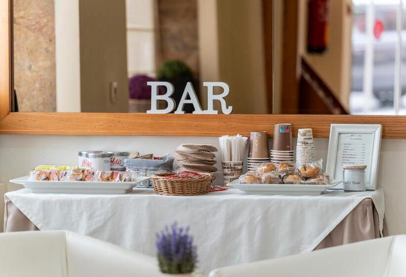 בית מלון כפרי Amic Colon