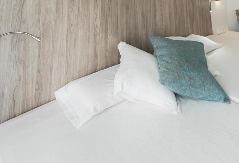 ホテル Amic Miraflores