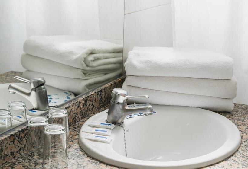 ホテル Amic Miraflores