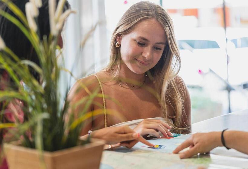 ホテル Amic Miraflores